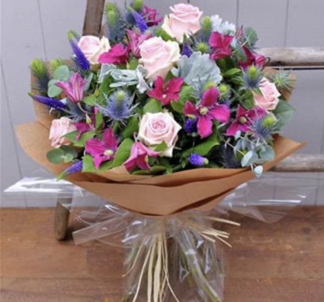 Online Flower Company is the Best Flower Shop in UK & London
