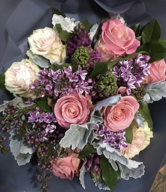 flower shop delivers fresh, beautiful arrangements